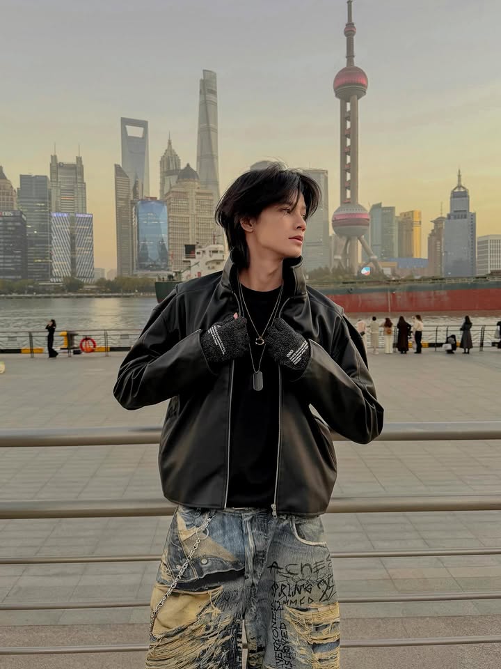 FAUX LEATHER JACKET